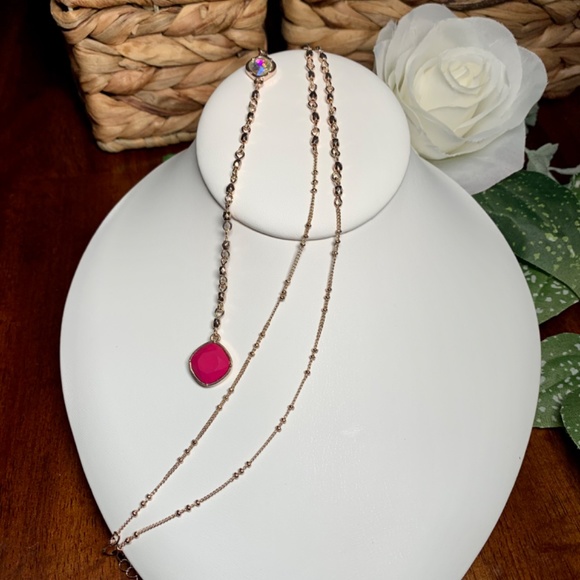 Aurora Borealis Vintage Rose Gold Tone Chain Lariat Necklace w/Matte Pink Stone. - Picture 8 of 11